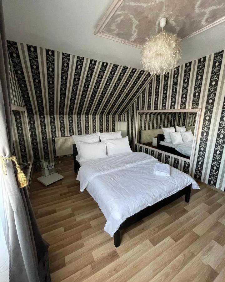 Casa Rania Hotel ซีบิว ภายนอก รูปภาพ